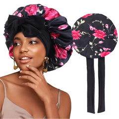 Bonnet en satin floral