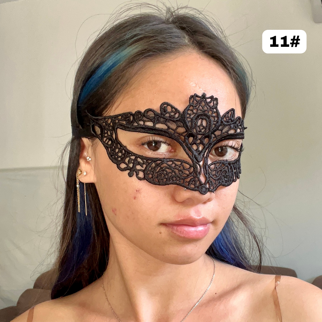 Masque en dentelle