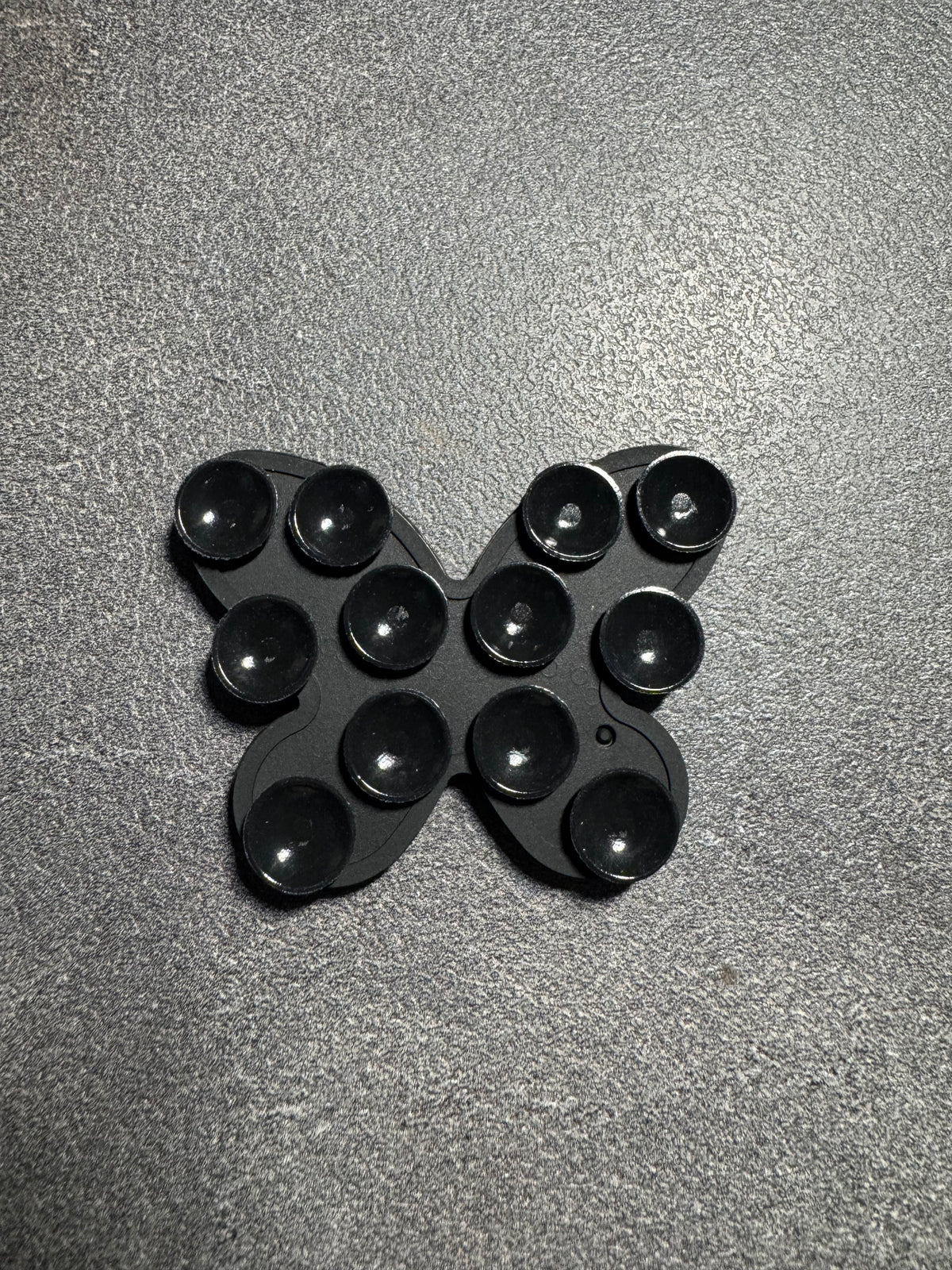 Ventouse à téléphone PAPILLON